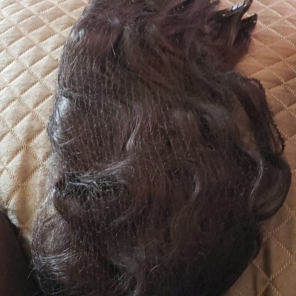 Clip in Hair extensions